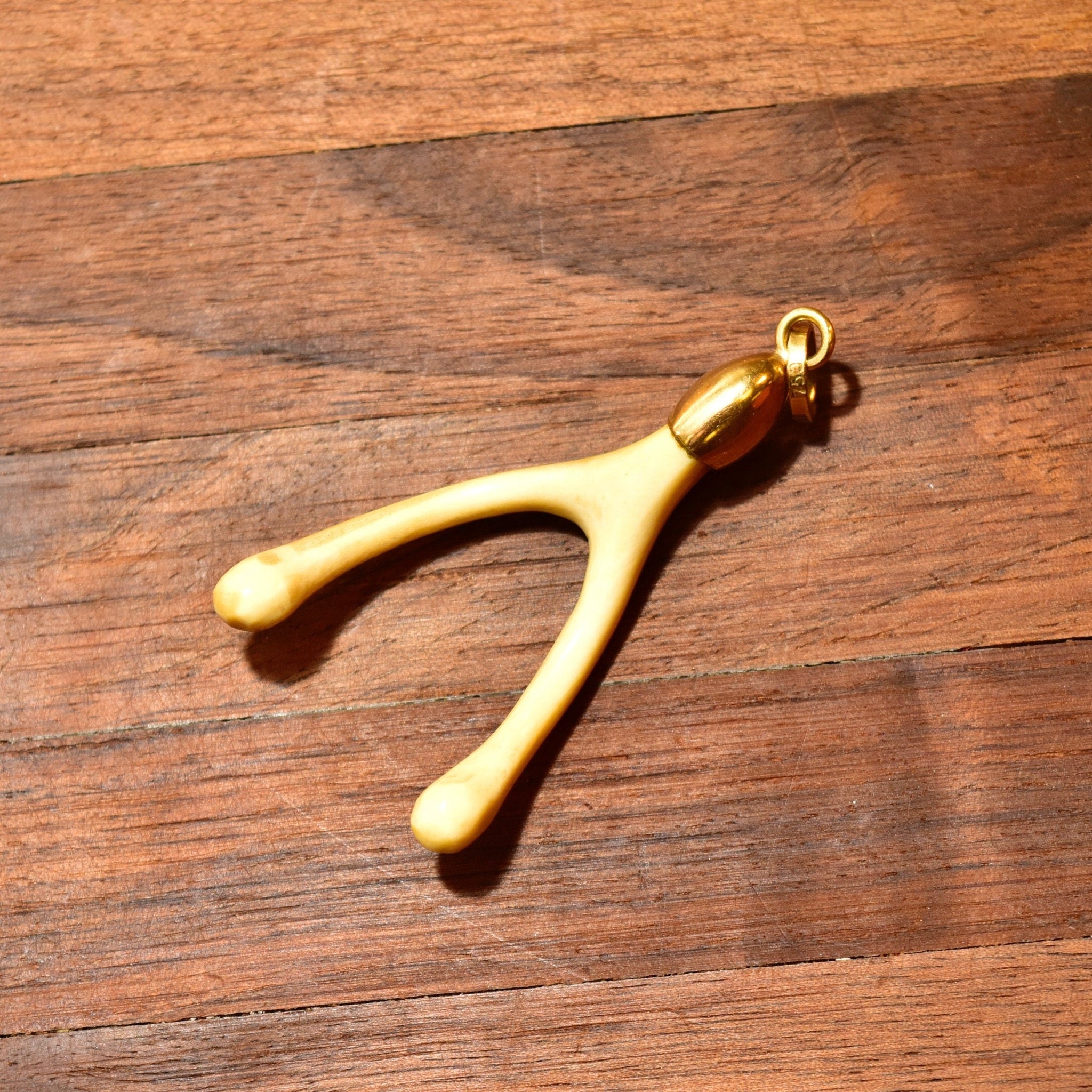 Vintage 18K Gold Wishbone Charm Pendant, Yellow Gold Cap & Bail, Epoxy Cast Bird Wishbone, Occultist Jewelry, 2 1/4" L
