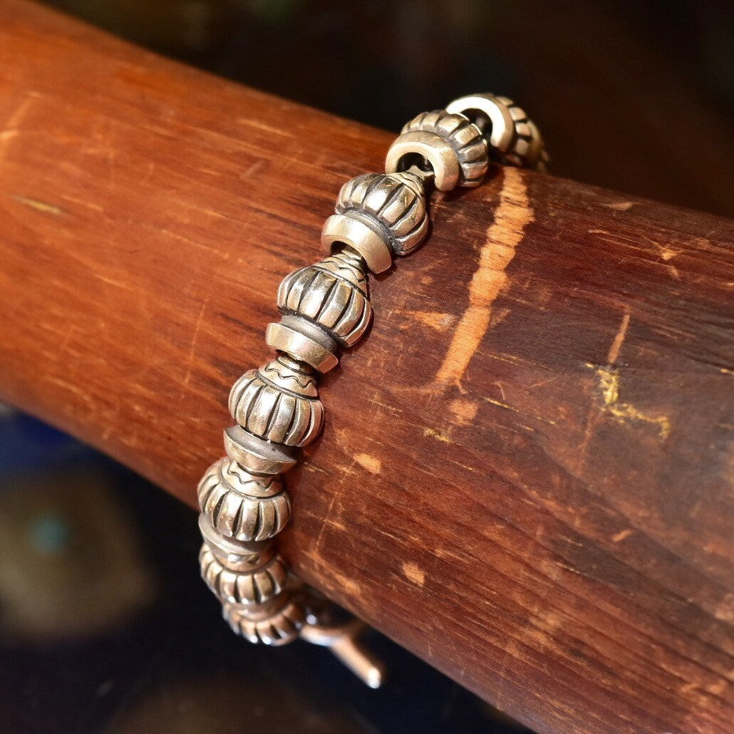 Vintage Lisa Jenks Sterling Silver Link Bracelet, Chunky Heavy Articulated Link Bracelet, Engraved Bead Design, Toggle Clasp, 7 1/2 L
