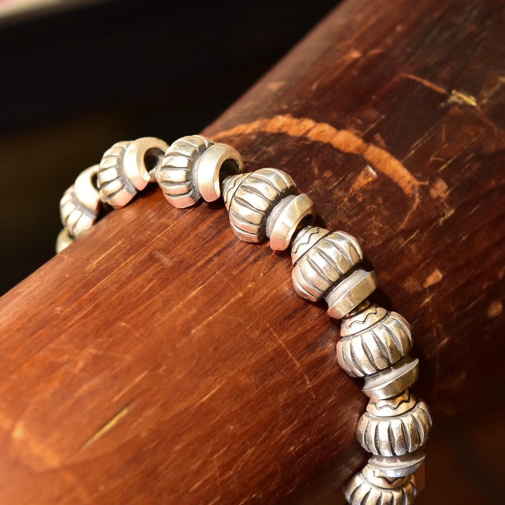Vintage Lisa Jenks Sterling Silver Link Bracelet, Chunky Heavy Articulated Link Bracelet, Engraved Bead Design, Toggle Clasp, 7 1/2 L