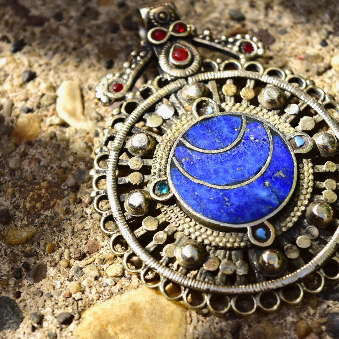 Vintage Large Bohemian Multi-Stone Silver Medallion Pendant, Lapis Lazuli, Red Stone Accents, Lion Emblem On Back, Reversible, 3 1/8" L