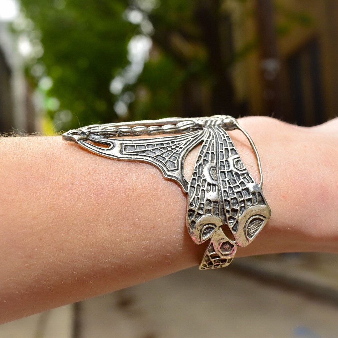 Vintage Sterling Silver Dragonfly Cuff Bracelet, Art Nouveau, Engraved Silver Butterfly Cuff, WTS 925, Adjustable, 5 1/4"