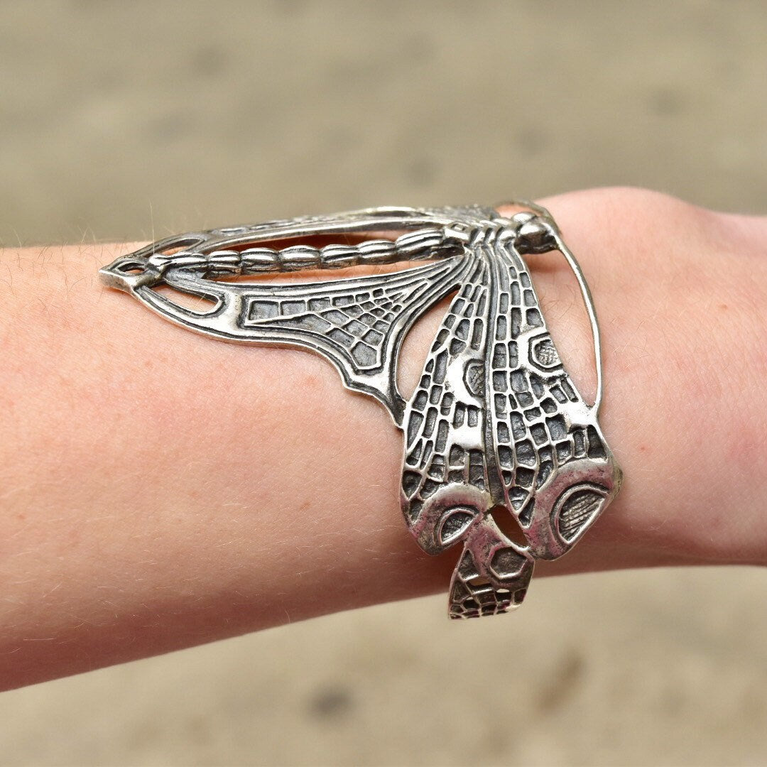 Vintage Sterling Silver Dragonfly Cuff Bracelet, Art Nouveau, Engraved Silver Butterfly Cuff, WTS 925, Adjustable, 5 1/4"