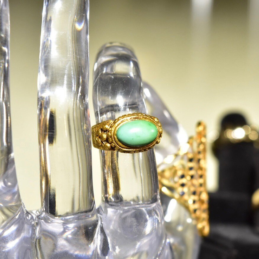 Chinese 22KT Jade Ring, Nature Jadeite Jade Cabochon, Ornate Yellow Gold Gemstone Saddle Ring, Size 4 3/4 US