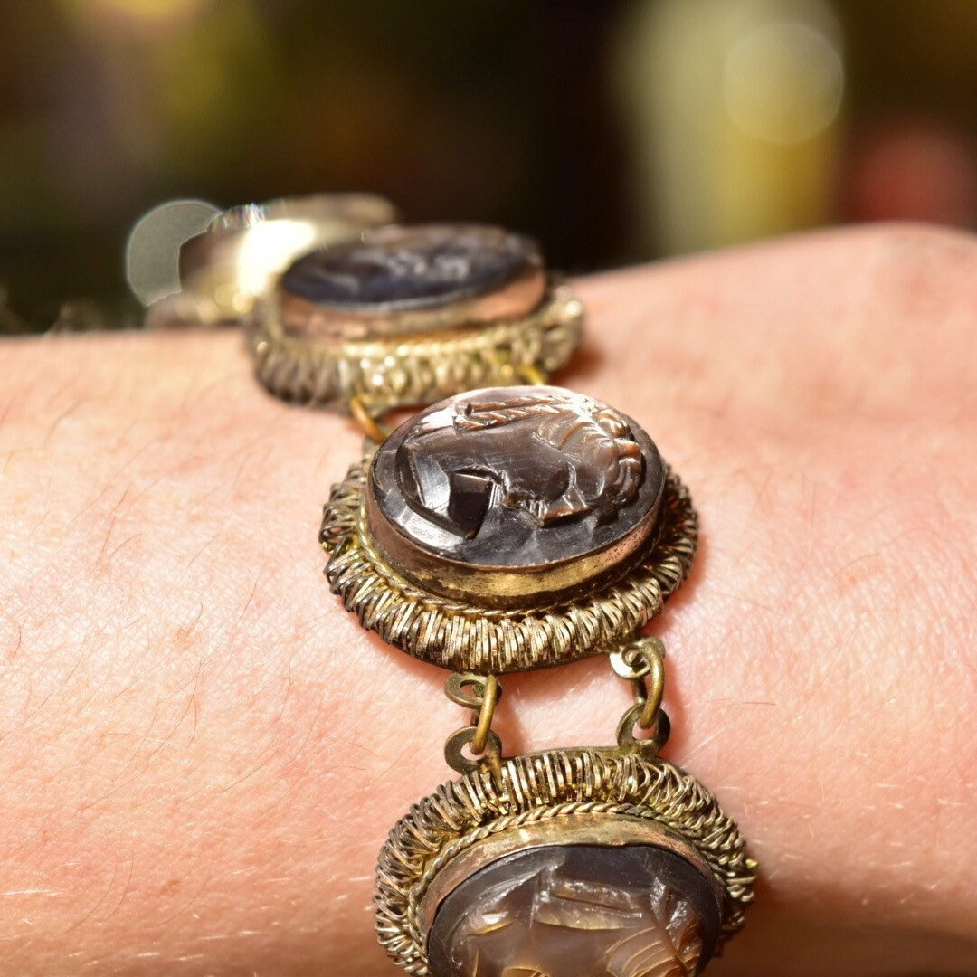 Italian 800 Silver Abalone Cameo Link Bracelet, Hand Carved Classic Relief Lady's Cameo, Sparkling Wire Wrap Settings, 7 1/2"