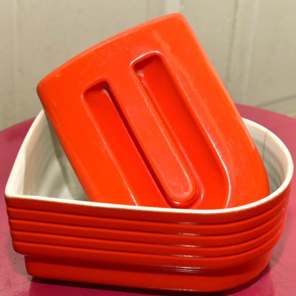 Vintage Westinghouse Hall China Orange Ceramic Refrigeratorware, Lidded Leftovers Dish, Collectible Decorative Kitchenware, Mod, 7" L