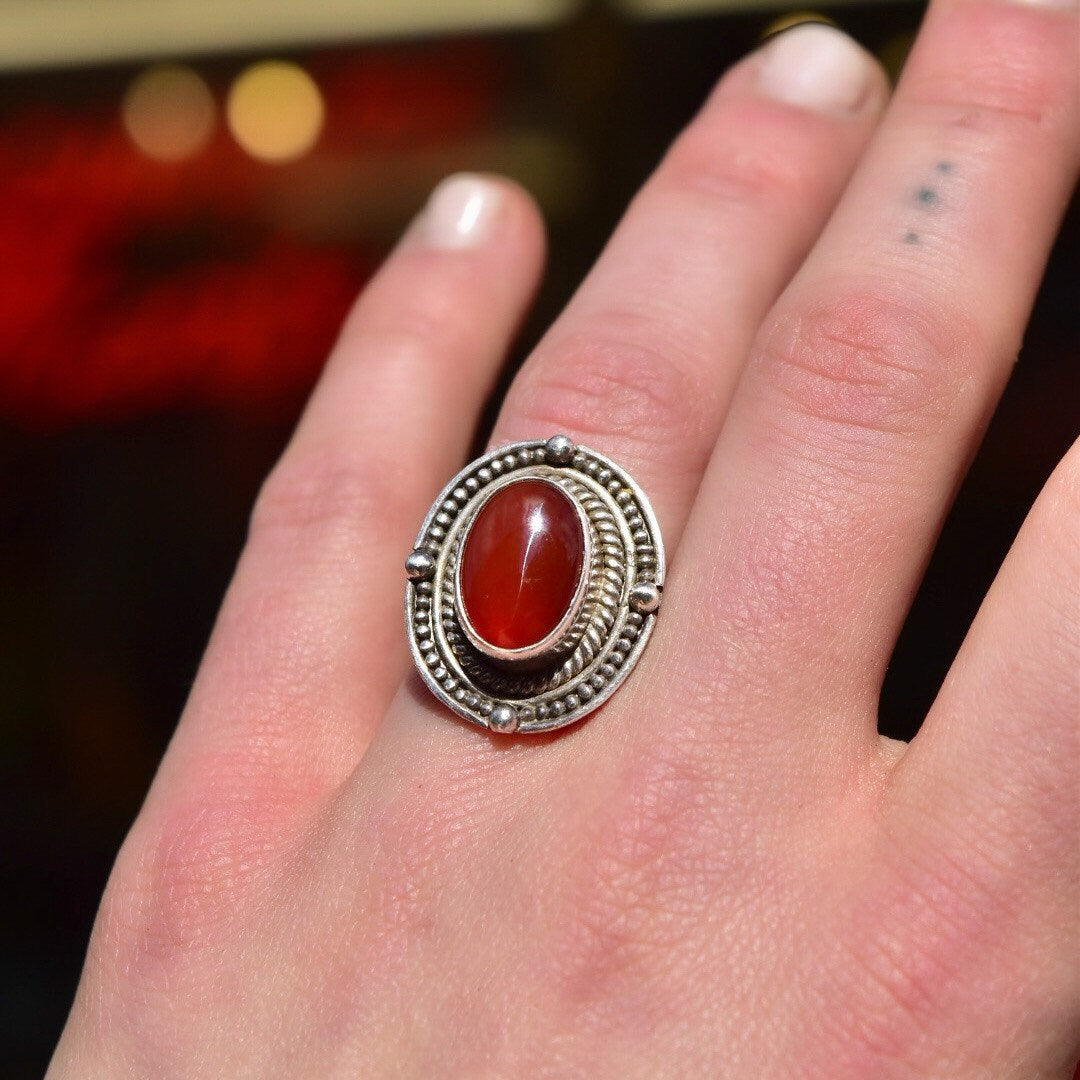 Vintage Bohemian Sterling Silver Carnelian Cabochon Ring, Woven Silver Setting, 925 Statement Ring, Size 6 3/4 US