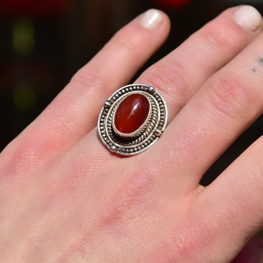 Vintage Bohemian Sterling Silver Carnelian Cabochon Ring, Woven Silver Setting, 925 Statement Ring, Size 6 3/4 US