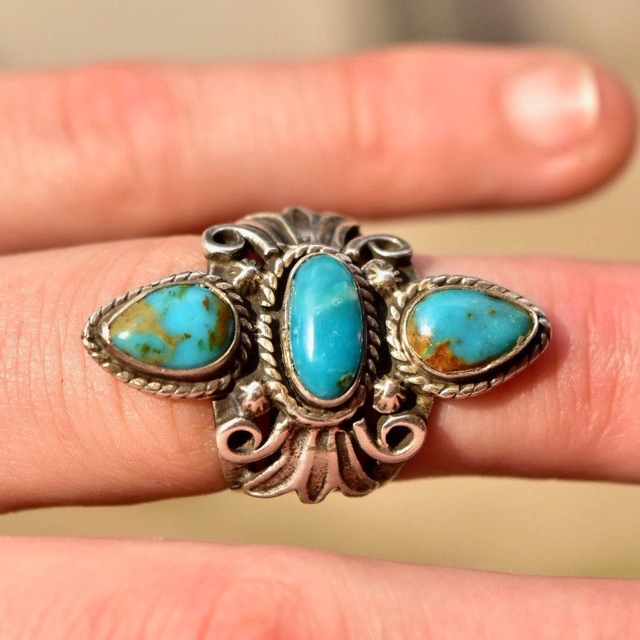 Vintage Silver Triple Turquoise Ring, Elongated Gemstone Ring, Turquoise Ring, Size 5 3/4 US