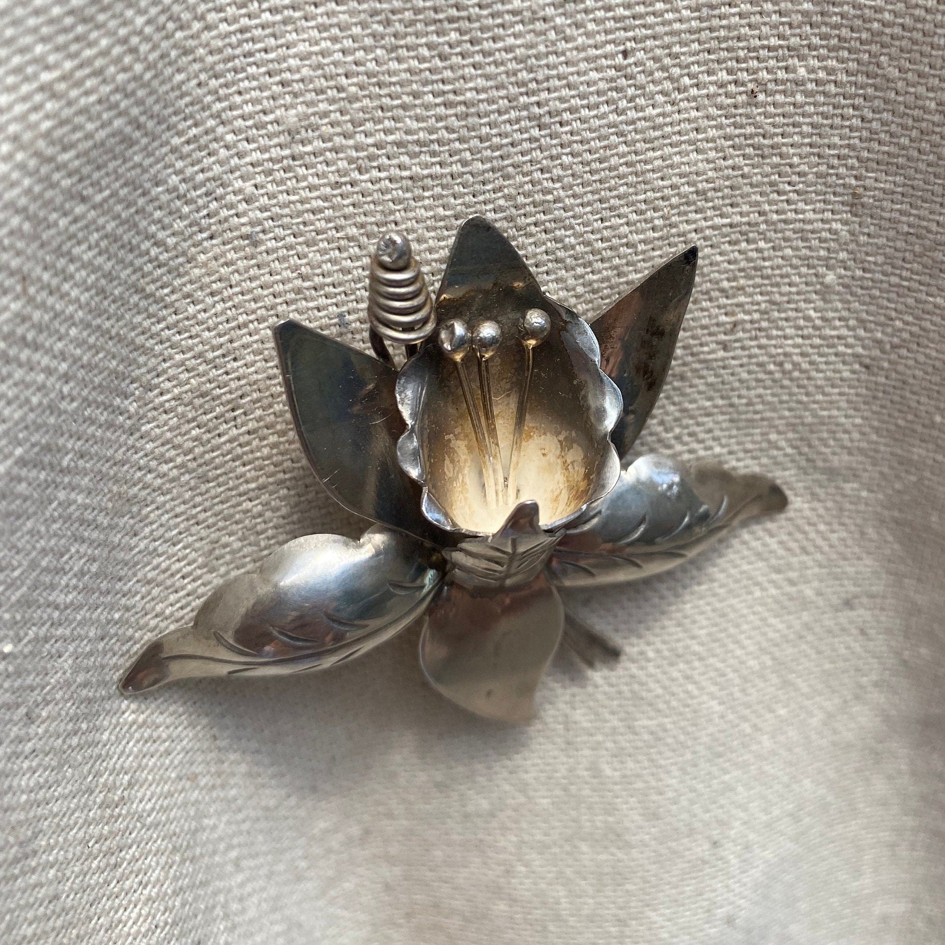 Vintage TAXCO Sterling Silver Lily Flower Brooch, Large Silver Flower Brooch, 925 Statement Accessory, Mexico 925 TC-84, 60mm