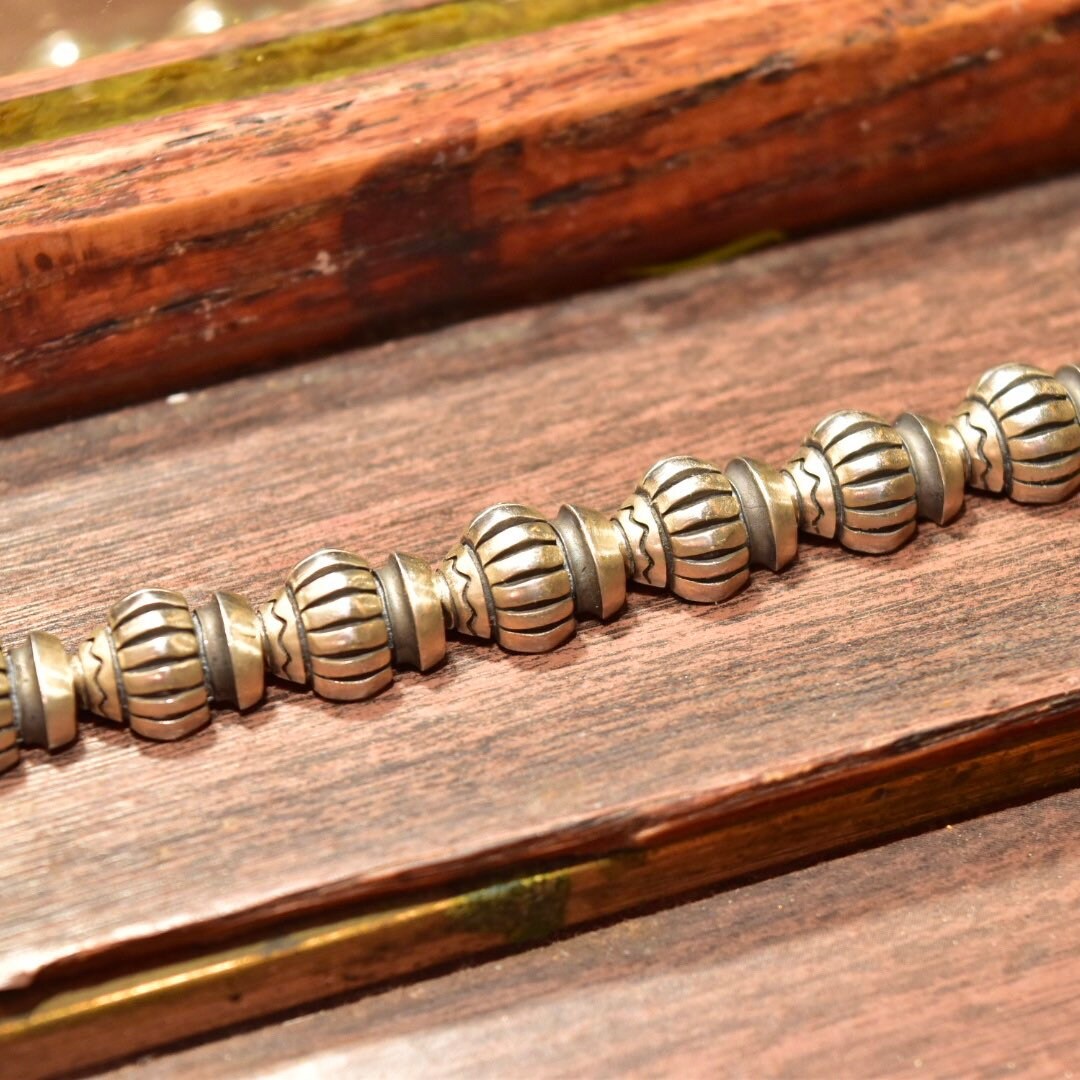 Vintage Lisa Jenks Sterling Silver Link Bracelet, Chunky Heavy Articulated Link Bracelet, Engraved Bead Design, Toggle Clasp, 7 1/2 L