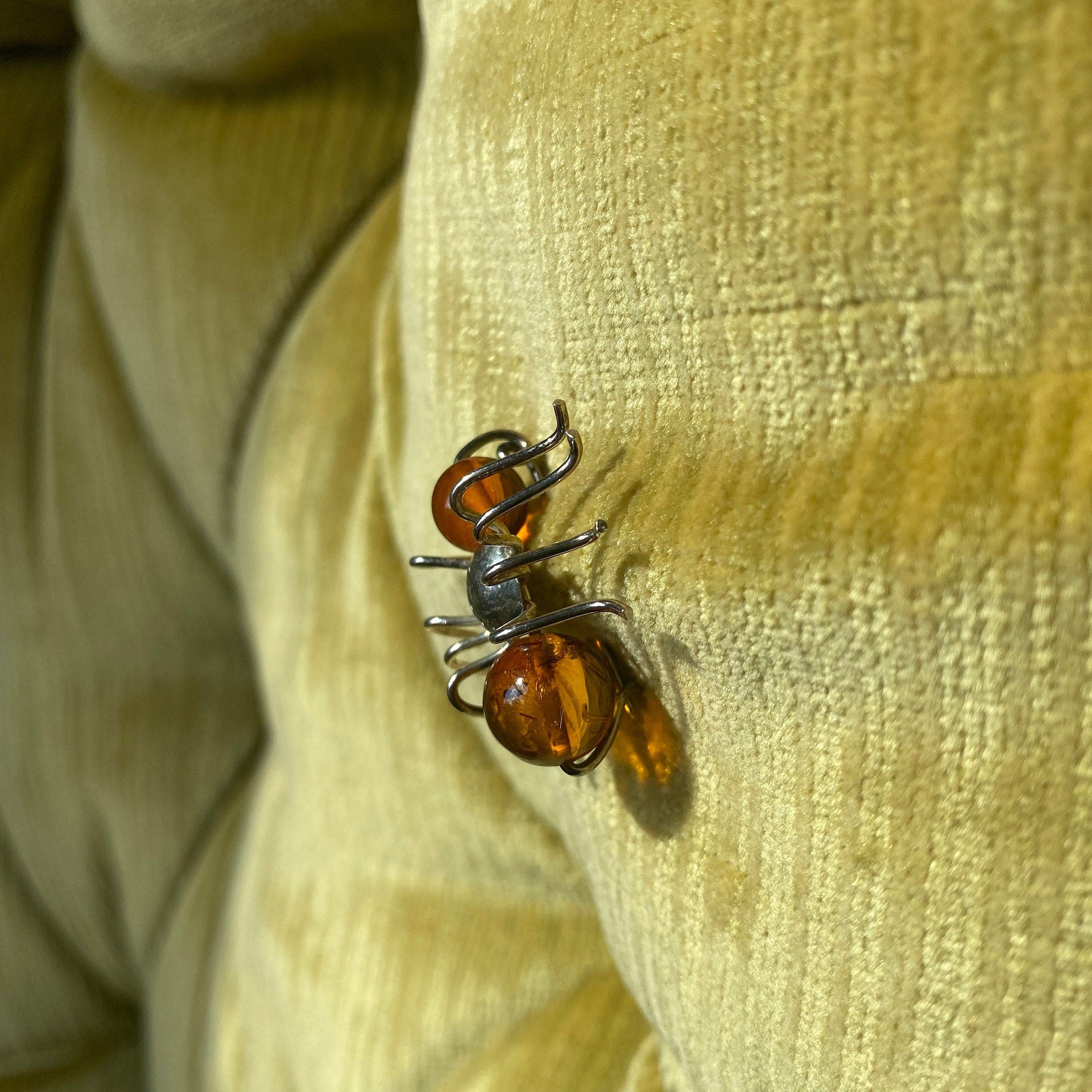 Vintage Sterling Silver Amber Insect Pin, Small Ant/Spider/Bug Brooch, Polished Amber Beads, Cute Jacket Pin, 925 Accessories, 28mm
