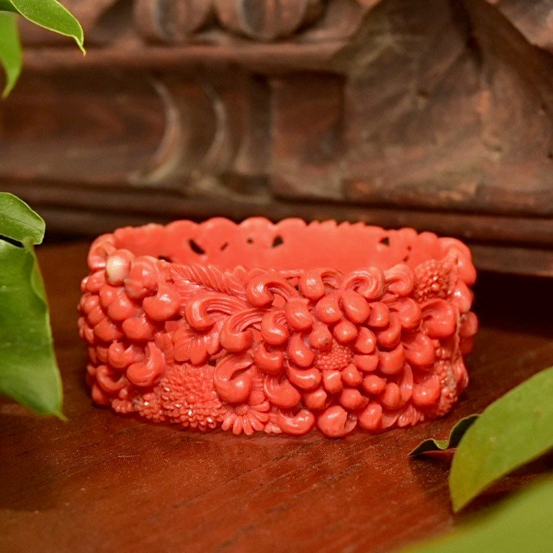 Vintage Floral Carved Celluloid Coral Bangle Bracelet, Wide Orange Bangle, Intricate Floral Designs, Stacking Bracelets, 8 L