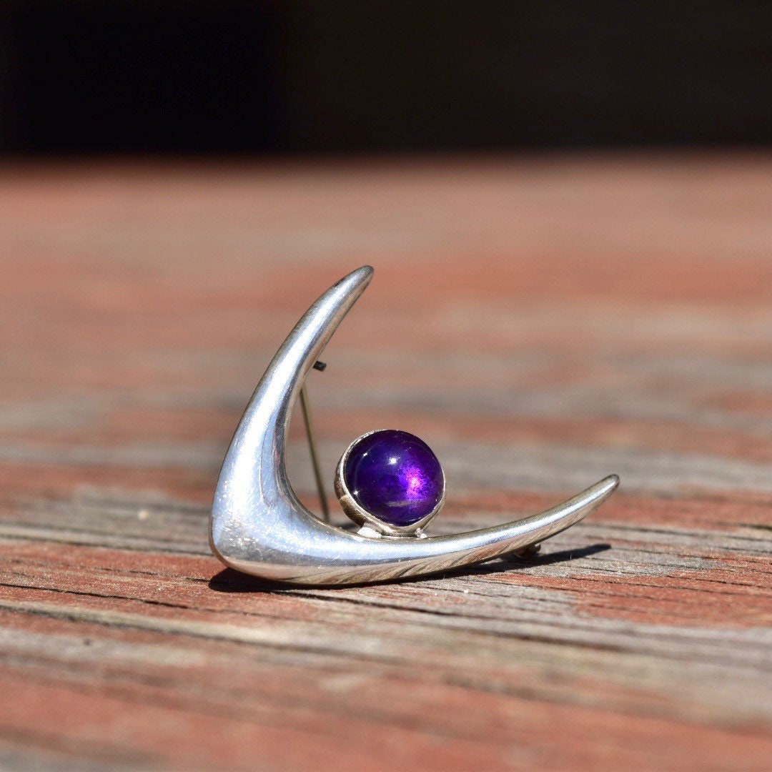 Vintage 1960's Danish Modernist Sterling Silver Amethyst Brooch Pin, Arne Johansen 925 Denmark, Iconic Boomerang Design, 1 1/2
