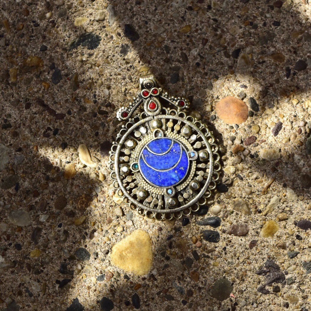 Vintage Large Bohemian Multi-Stone Silver Medallion Pendant, Lapis Lazuli, Red Stone Accents, Lion Emblem On Back, Reversible, 3 1/8" L