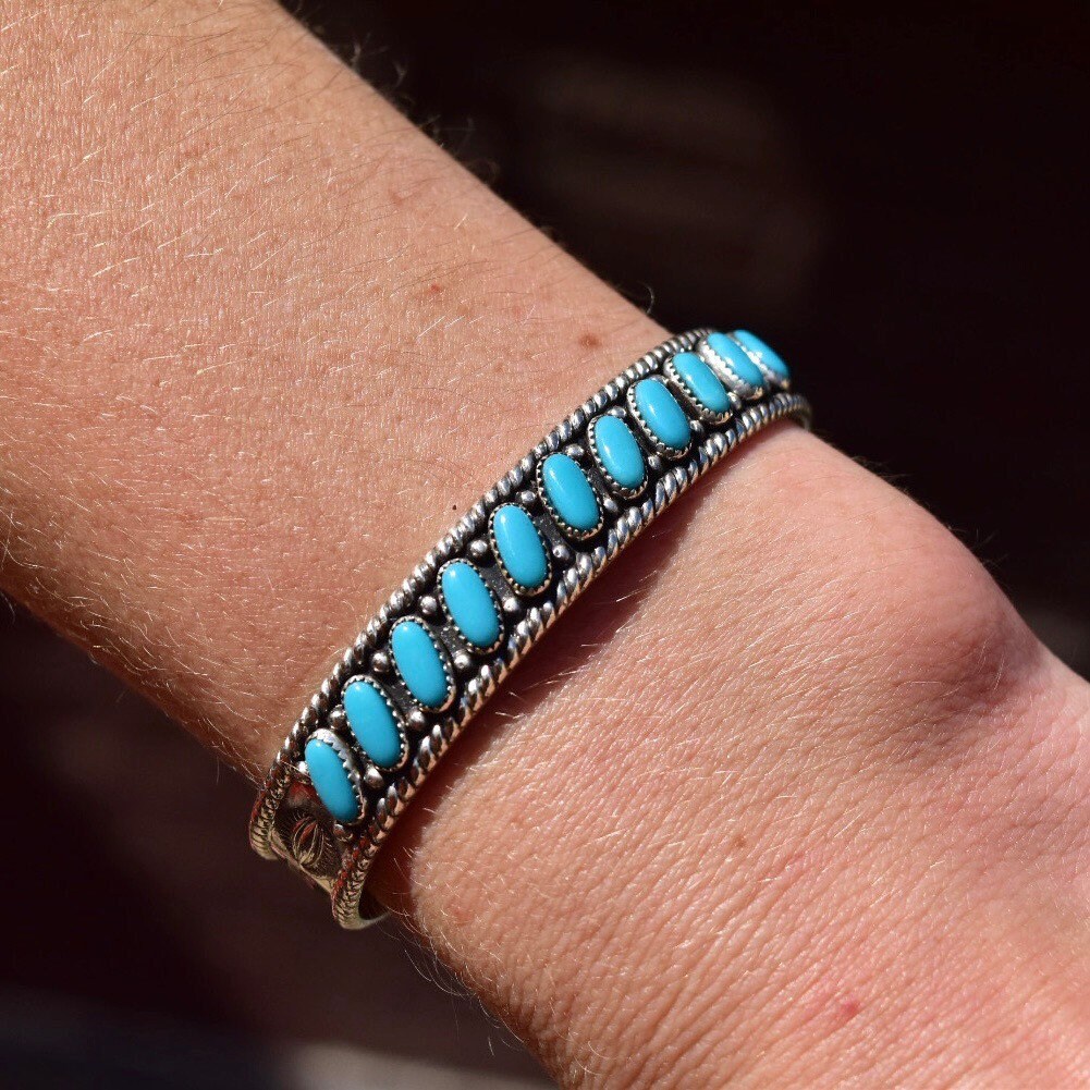 Vintage Bell Sterling Silver Turquoise Cuff Bracelet, Multi-Stone Turquoise Cuff, Hammered Silver Designs, Native American Jewelry, 5 7/8