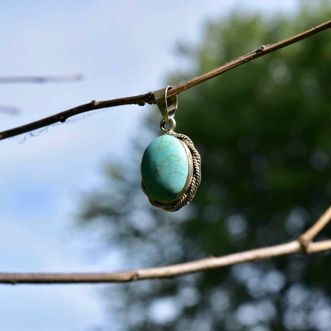 Vintage Mexican Sterling Silver Turquoise Cabochon Pendant, Ornate Silver Rope Detailing, Natural Blue Turquoise Stone, TAXCO Jewelry, 39mm