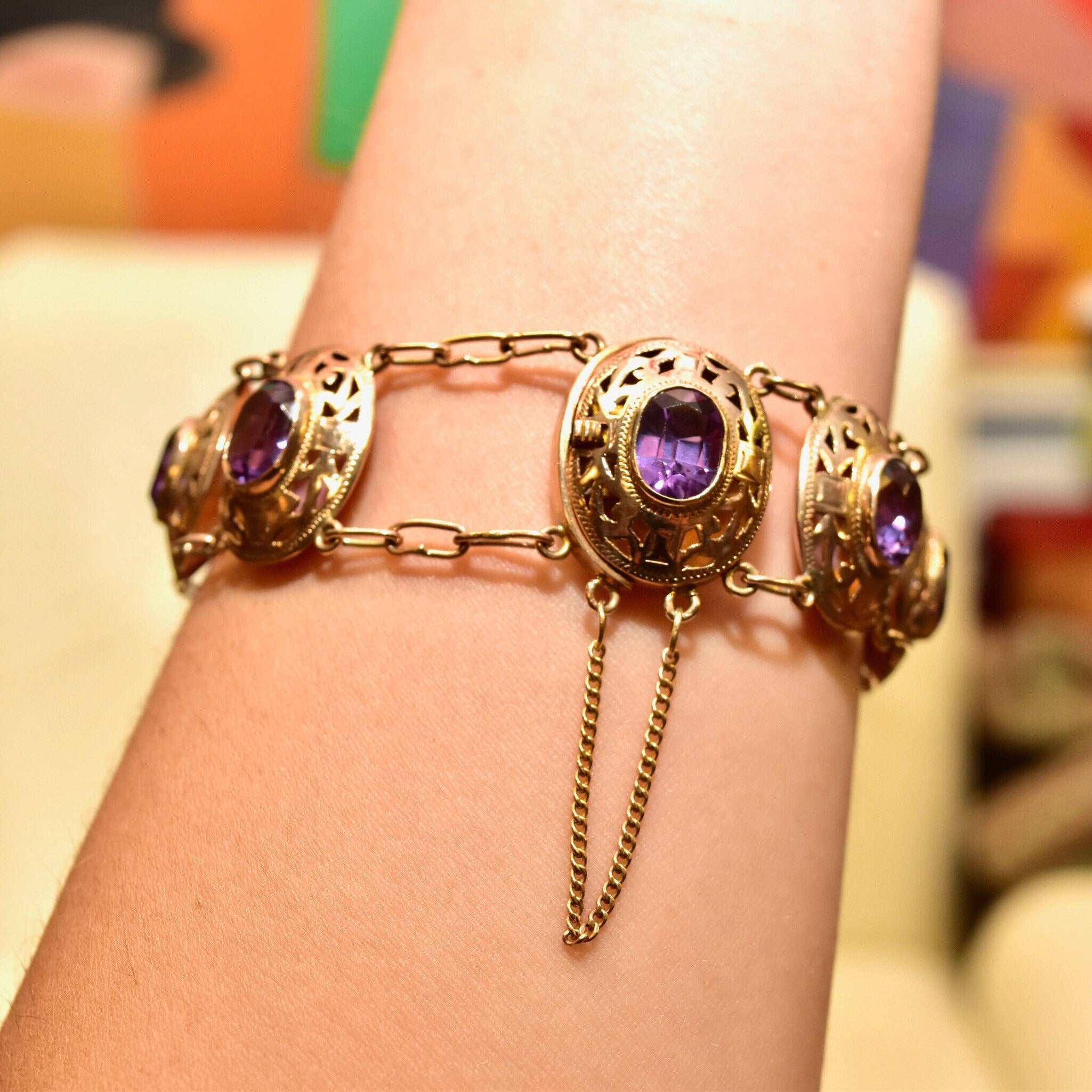 Art Deco 14K Gold Alexandrite Link Bracelet, Ornate Puffed Bezel Cup Links, Color-Changing Gemstones, Wide Link Bracelet, 6 1/2" L