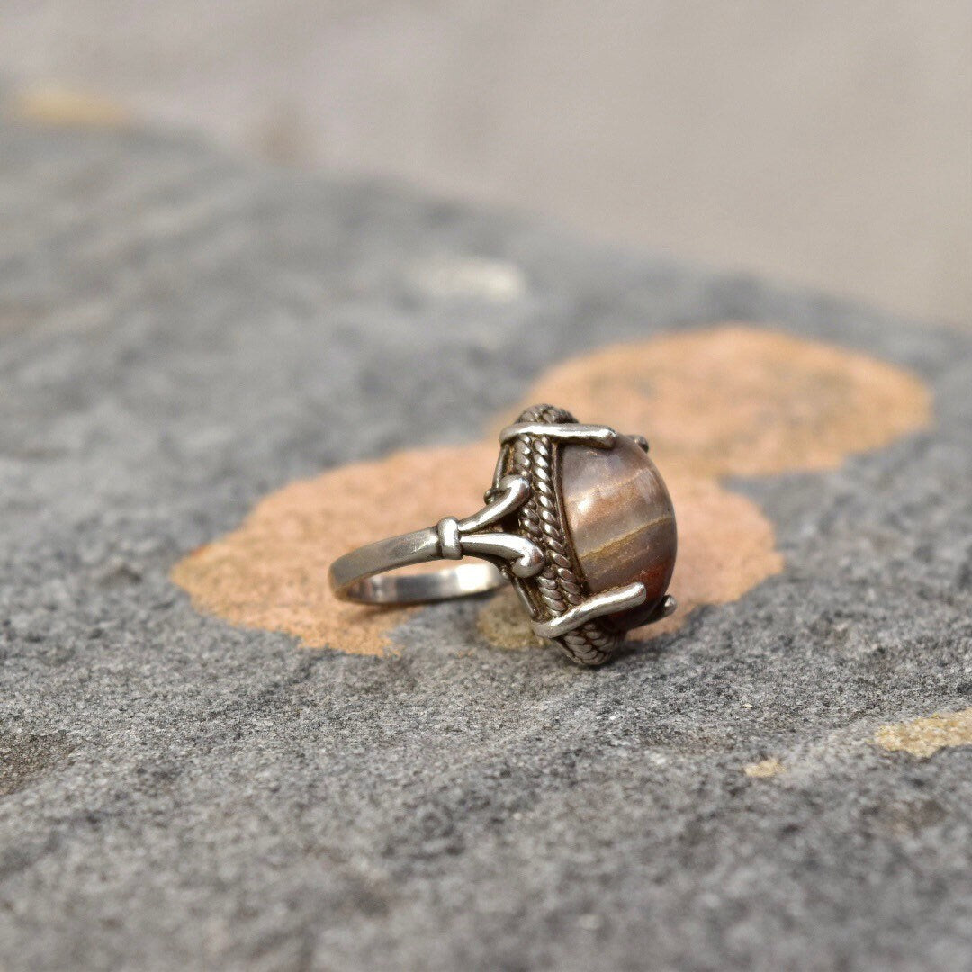 Vintage Bohemian Sterling Silver Rhodochrosite Cabochon Ring, Woven Silver Setting, 925 Statement Ring, Size 6 3/4 US