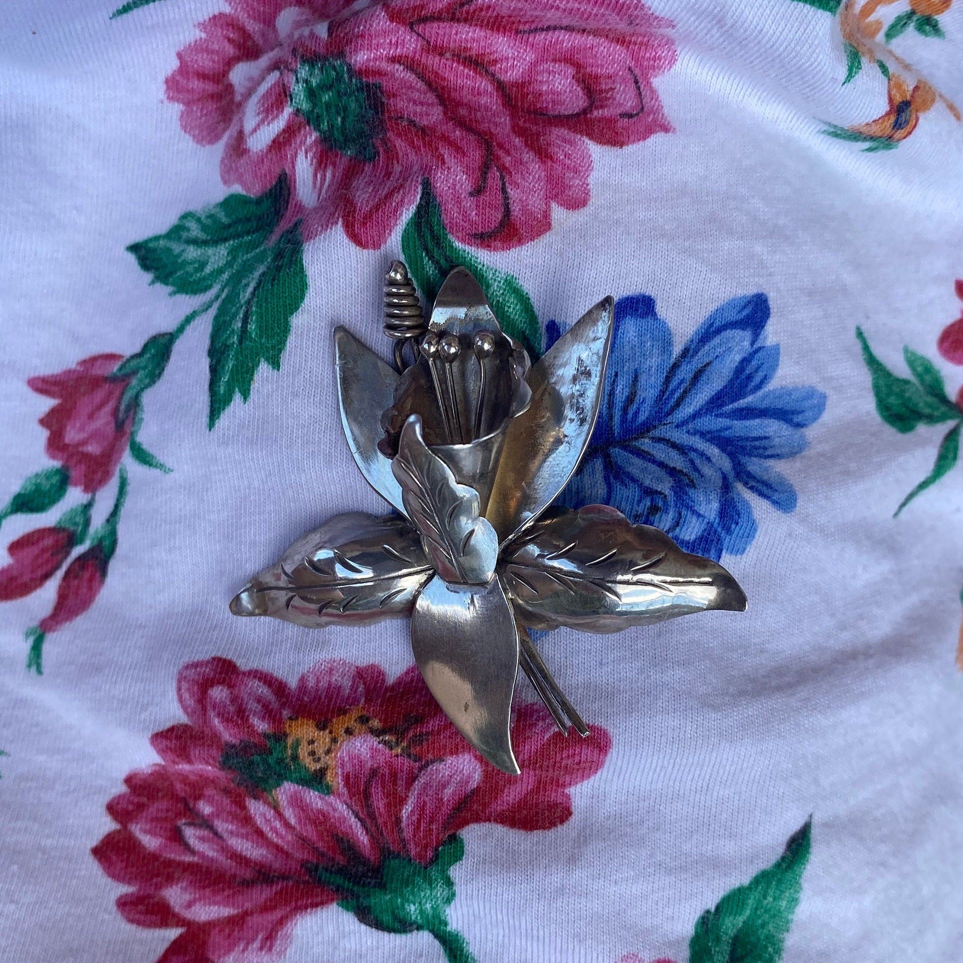 Vintage TAXCO Sterling Silver Lily Flower Brooch, Large Silver Flower Brooch, 925 Statement Accessory, Mexico 925 TC-84, 60mm