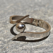 Vintage Modernist Sterling Silver Bypass Clamper Cuff Bracelet, Silver Ball Embellishment, Space Age, Mod Bracelet, 5 3/4" L