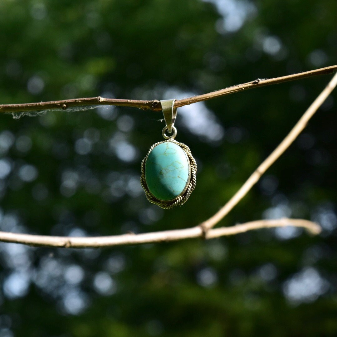 Vintage Mexican Sterling Silver Turquoise Cabochon Pendant, Ornate Silver Rope Detailing, Natural Blue Turquoise Stone, TAXCO Jewelry, 39mm