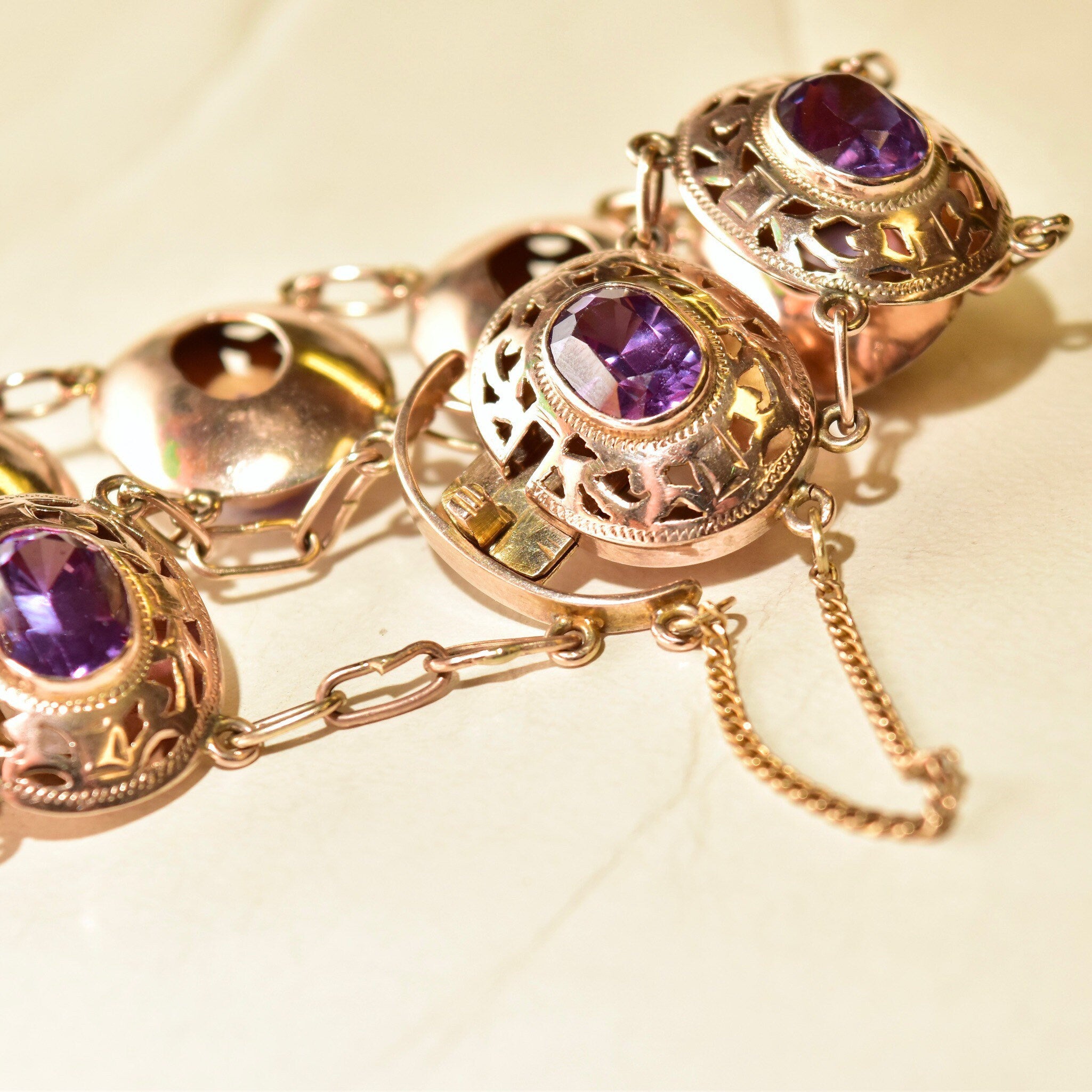 Art Deco 14K Gold Alexandrite Link Bracelet, Ornate Puffed Bezel Cup Links, Color-Changing Gemstones, Wide Link Bracelet, 6 1/2" L