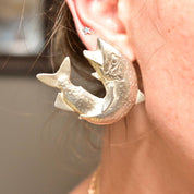 Linda Hesh Sterling Silver Fish Stud Earrings, Chunky Alternating Pierced Fish Earrings, Vintage Modernist Jewelry, 1 3/4"
