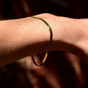 Italian 14K Gold Herringbone Bracelet, 2.5mm Fine Link Herringbone Chain, Polished Finish, Vintage Gold Bracelet, 7" L