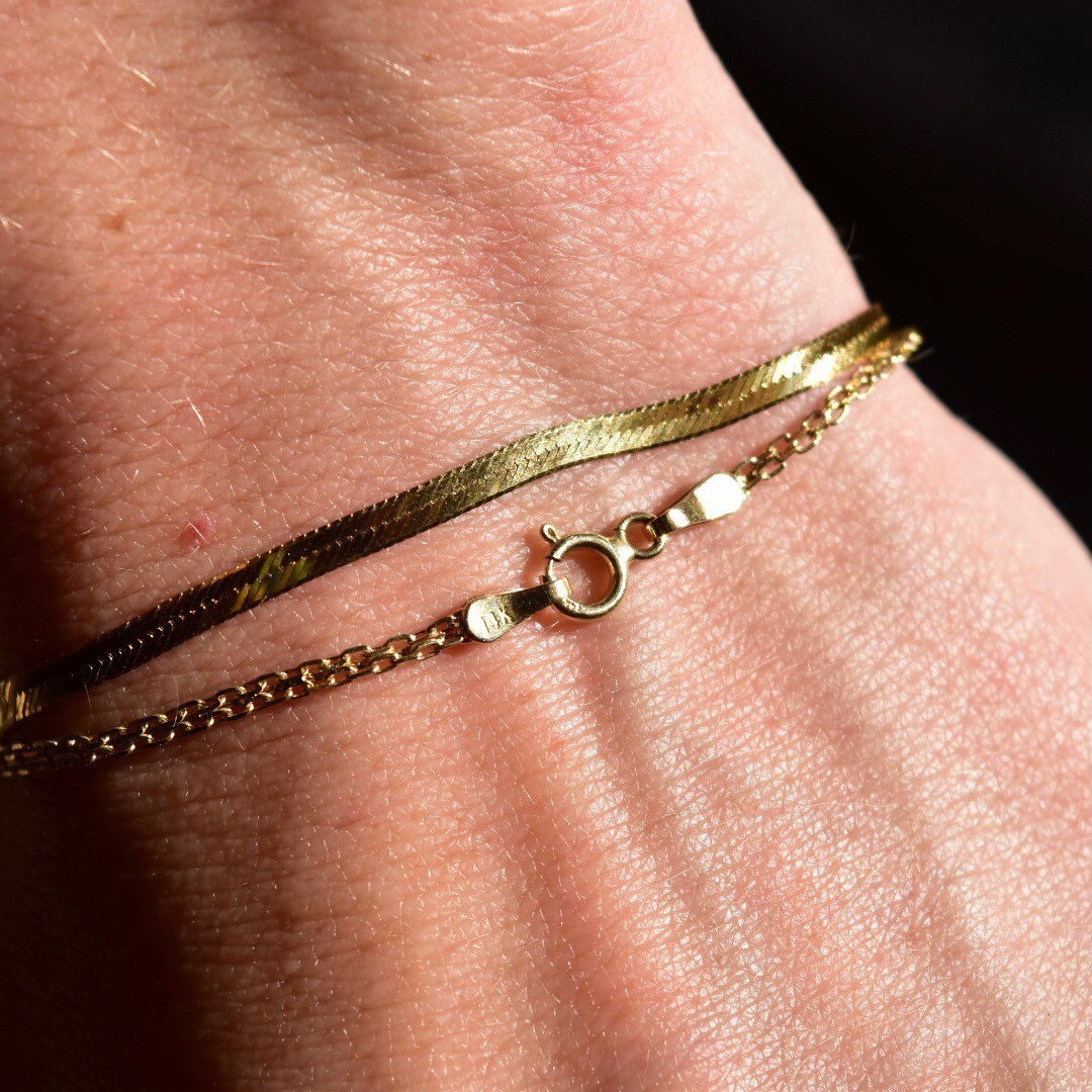 14K Gold Bismark Chain Bracelet, 2mm Flat Mesh Link Bracelet, Spring-Ring Clasp, Minimalist Jewelry, 7" L