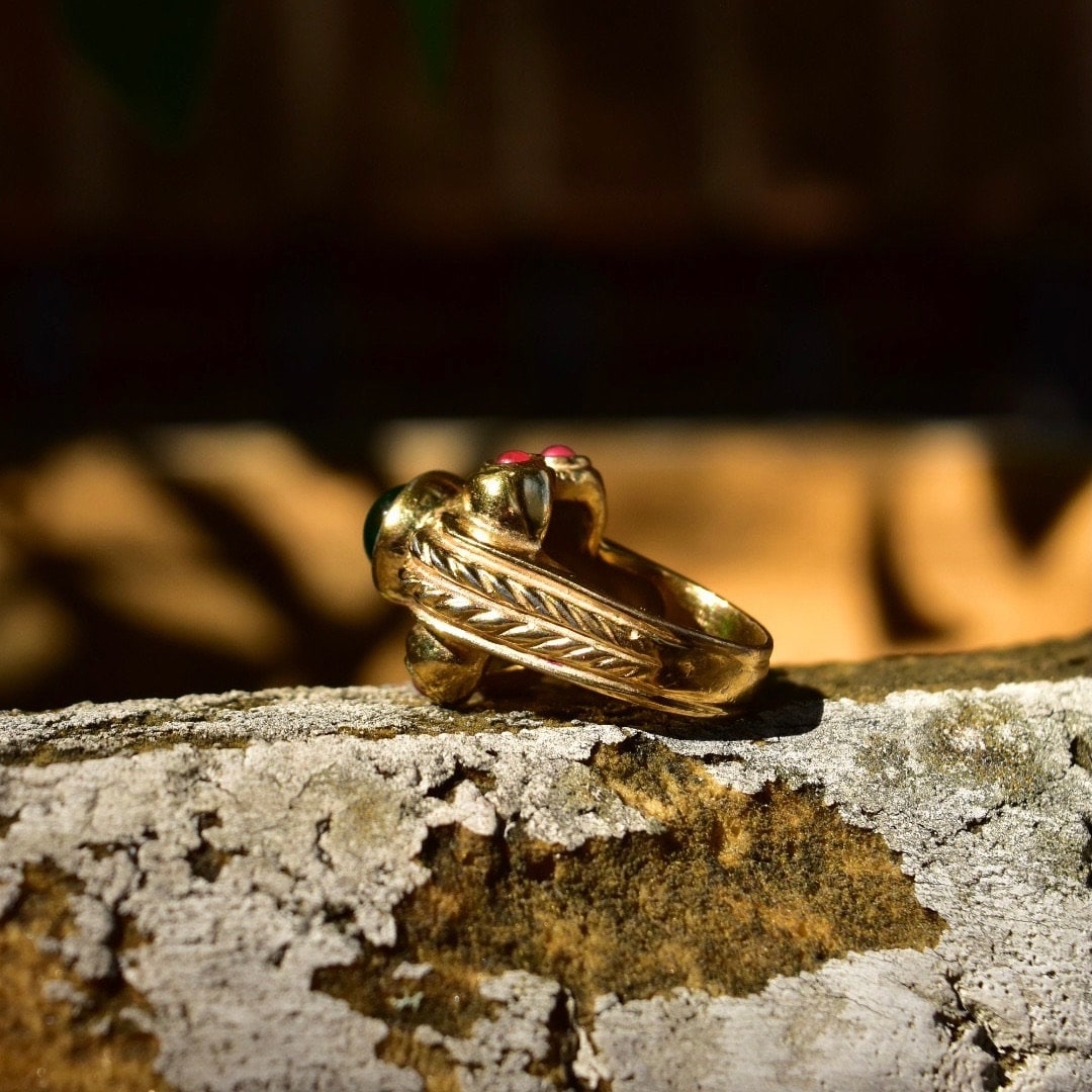 Modernist Gaudy Gold-Toned Ring with Green, Red, and Pink Glass Cabochons Set in Overstated Gold Detailing, Costume Jewelry, 8.5 US