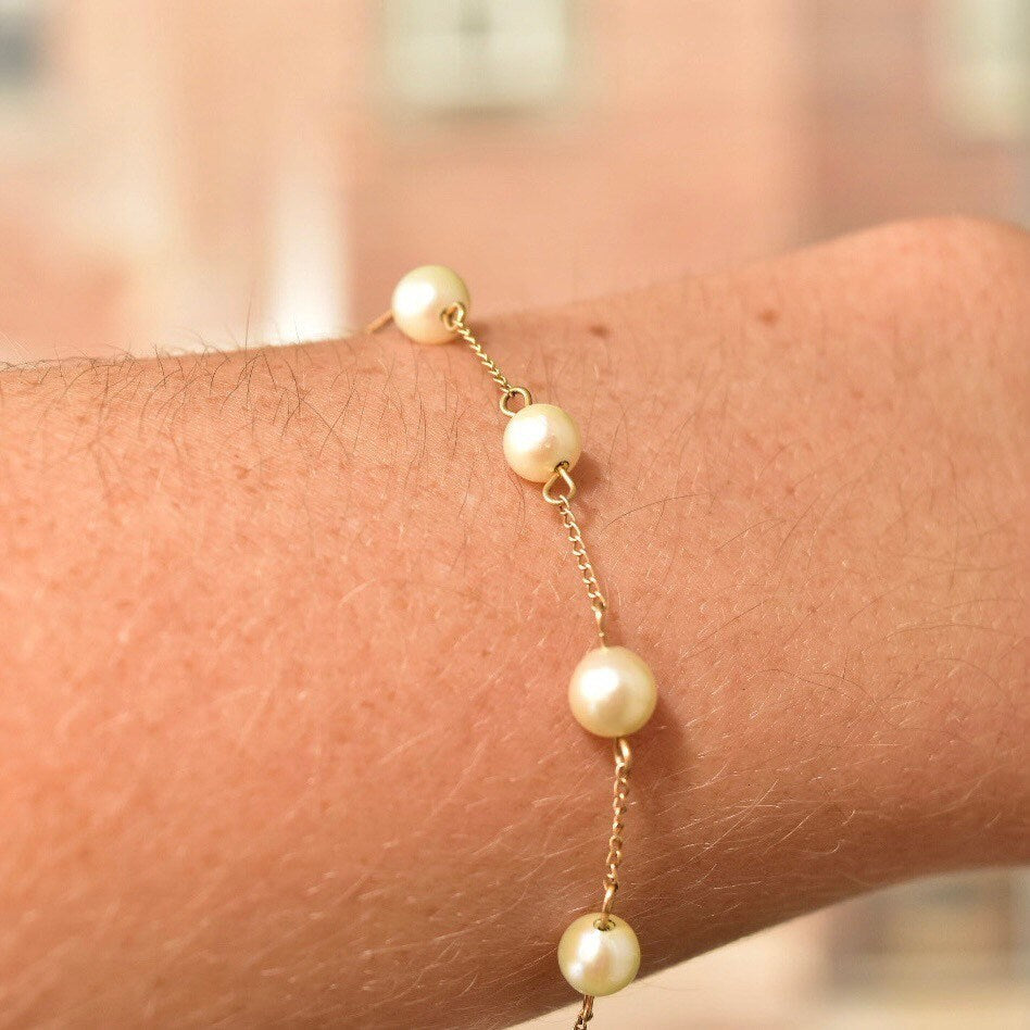 Elegant 14K Gold Cultured Pearl Station Bracelet, Dainty Yellow Gold Cable Links, 6mm Round Pearls, Opera Bracelet, 7 1/4"