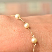 Elegant 14K Gold Cultured Pearl Station Bracelet, Dainty Yellow Gold Cable Links, 6mm Round Pearls, Opera Bracelet, 7 1/4"