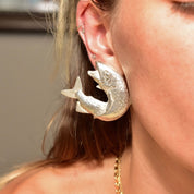 Linda Hesh Sterling Silver Fish Stud Earrings, Chunky Alternating Pierced Fish Earrings, Vintage Modernist Jewelry, 1 3/4"