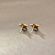 Solid Gold Star Stud Earrings In 18K, Small 5-Pointed Star, Polished Yellow Gold, Cute Vintage Earrings, 12mm