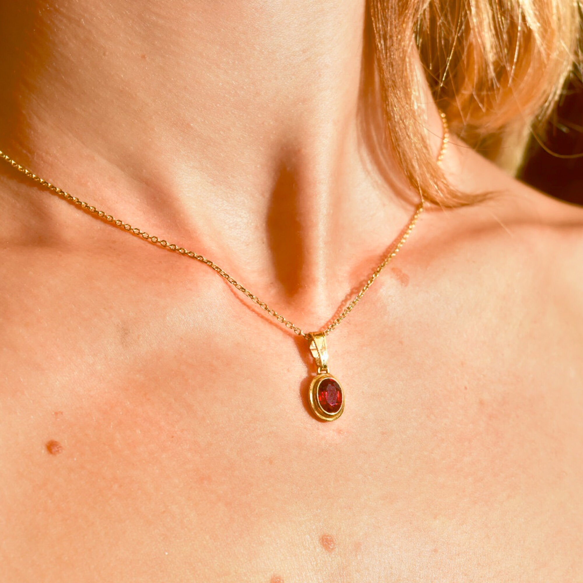 18K Garnet Pendant, Heirloom Charm, Oval-Cute Garnet, Yellow Gold Bezel Set Solitaire Pendant, 21mm