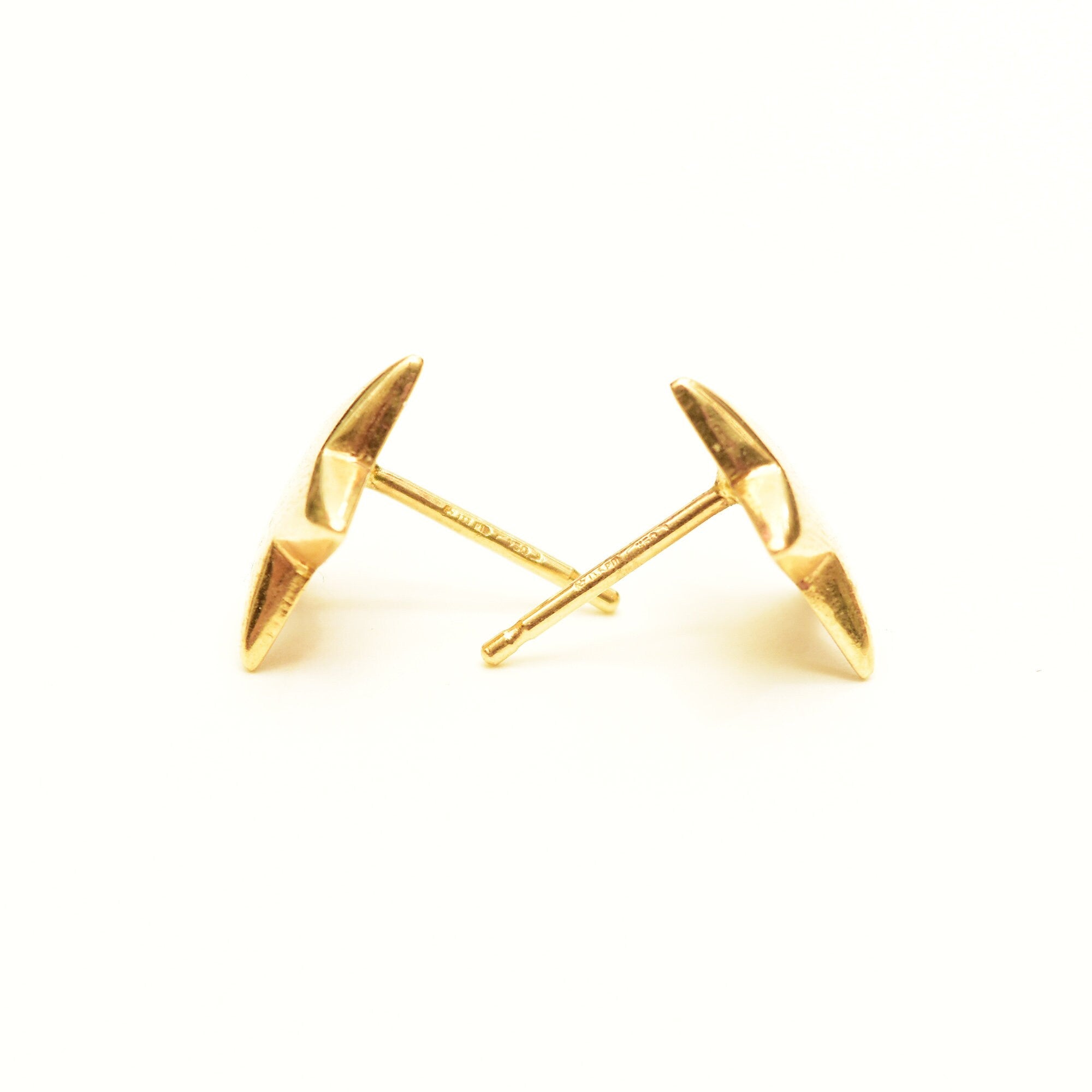 Solid Gold Star Stud Earrings In 18K, Small 5-Pointed Star, Polished Yellow Gold, Cute Vintage Earrings, 12mm