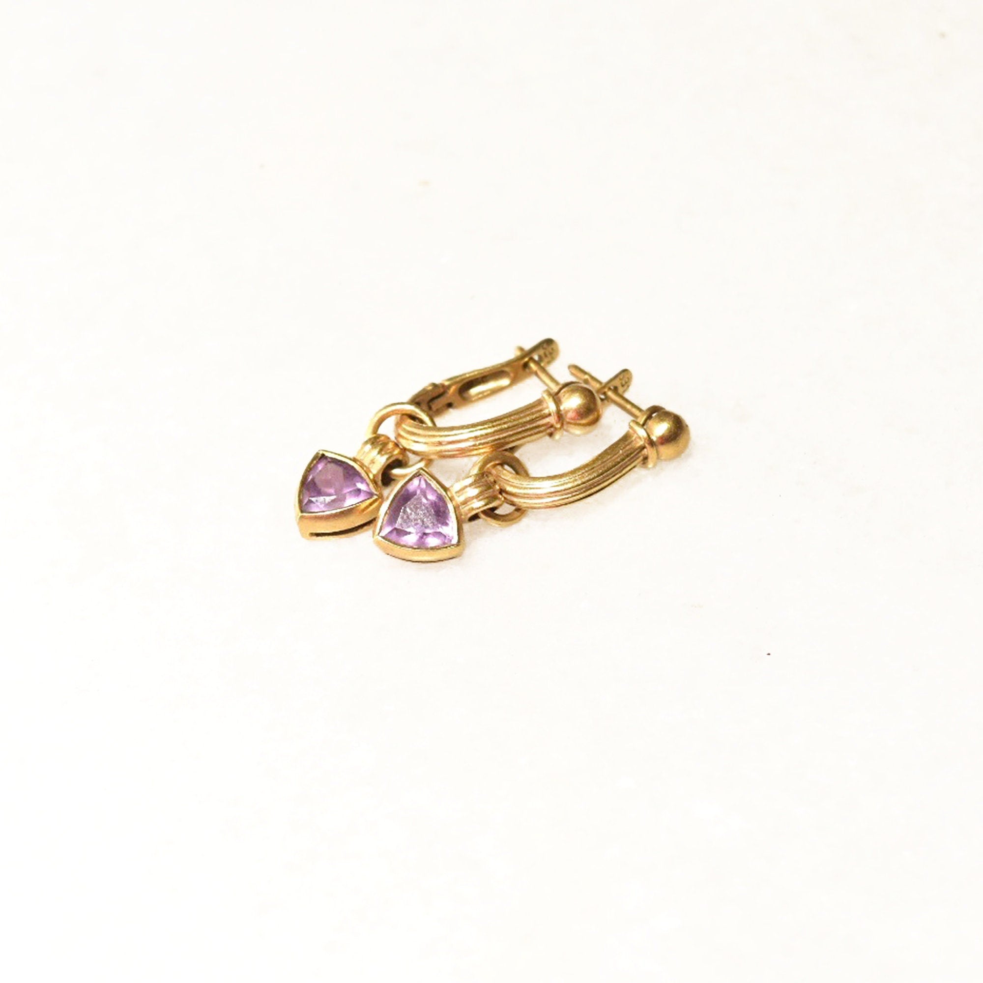 18K Amethyst Hoop Charm Earrings, Trillion-Cut Gemstone, Small Yellow Gold Latch Back Hoops, 750 Hallmark, 27mm