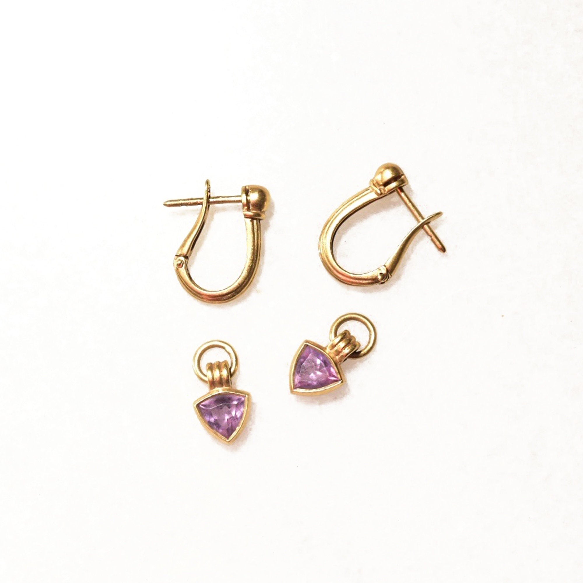 18K Amethyst Hoop Charm Earrings, Trillion-Cut Gemstone, Small Yellow Gold Latch Back Hoops, 750 Hallmark, 27mm
