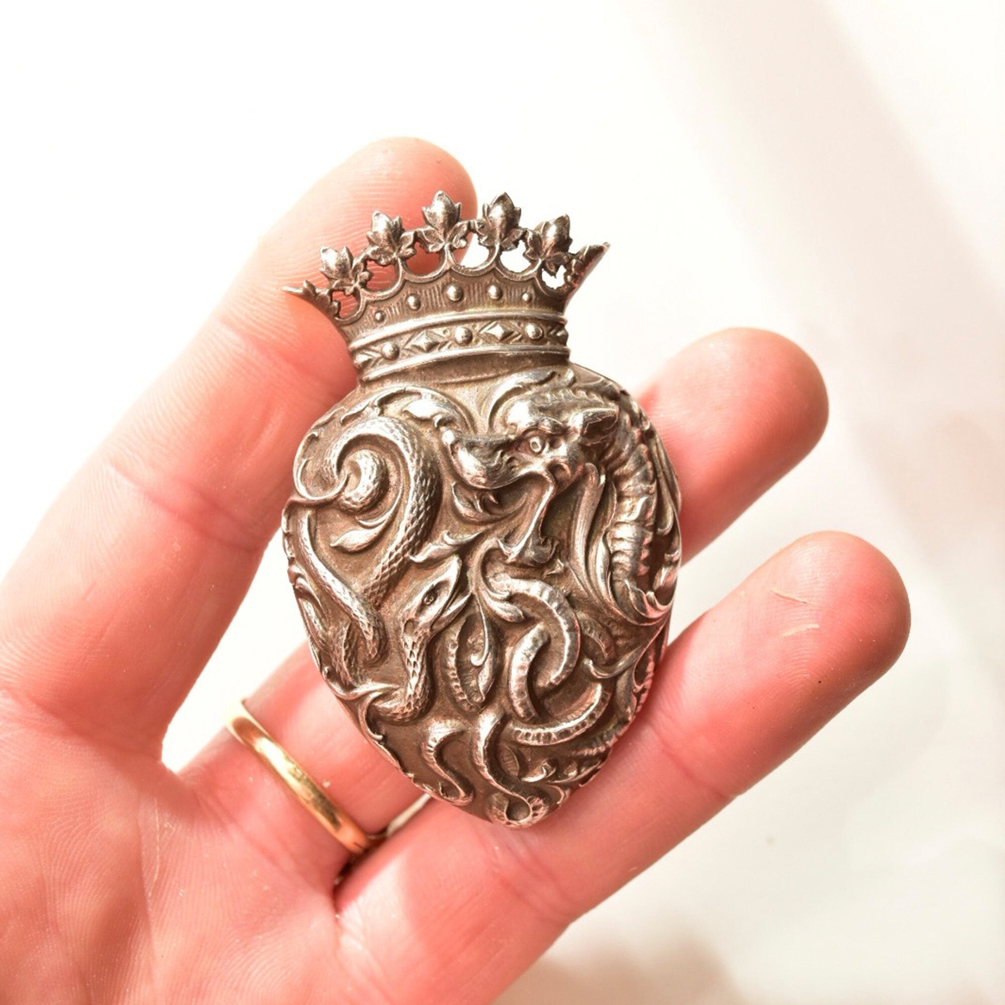 Sterling Silver Heraldic Shield Brooch Pin, Crown Crest, Serpent Dragon Coat Of Arms, Vintage Family Crest, 60mm