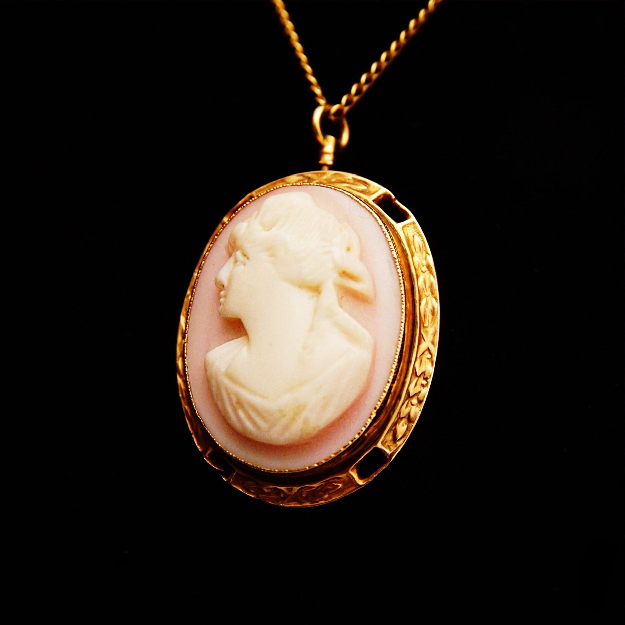 Antique 14K Pink Cameo Pendant Necklace, Yellow Gold Bezel Pendant, Classic Relief Shell Carving, 1mm Chain, 16" L