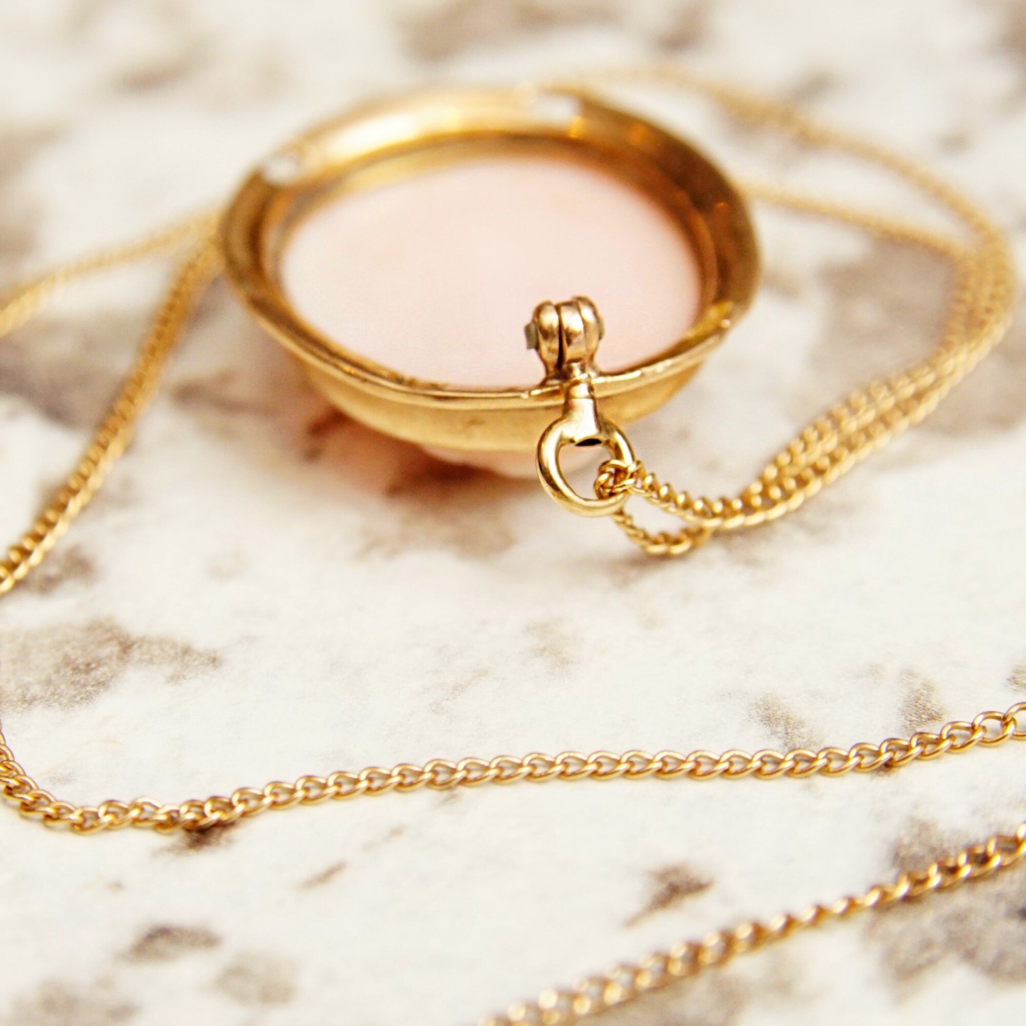 Antique 14K Pink Cameo Pendant Necklace, Yellow Gold Bezel Pendant, Classic Relief Shell Carving, 1mm Chain, 16" L