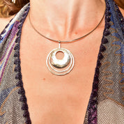 Modernist Sterling Silver Hammered Circle Pendant Necklace, Round 2mm Omega Chain, Retired Silpada Jewelry, 17" L