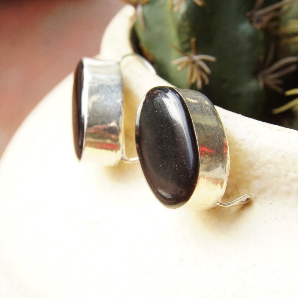 Vintage TAXCO Modernist Sterling Silver Onyx Drop Earrings, Black & Silver Dangle Earrings, Mexico 925, Latch Hook Earrings, 1" Long