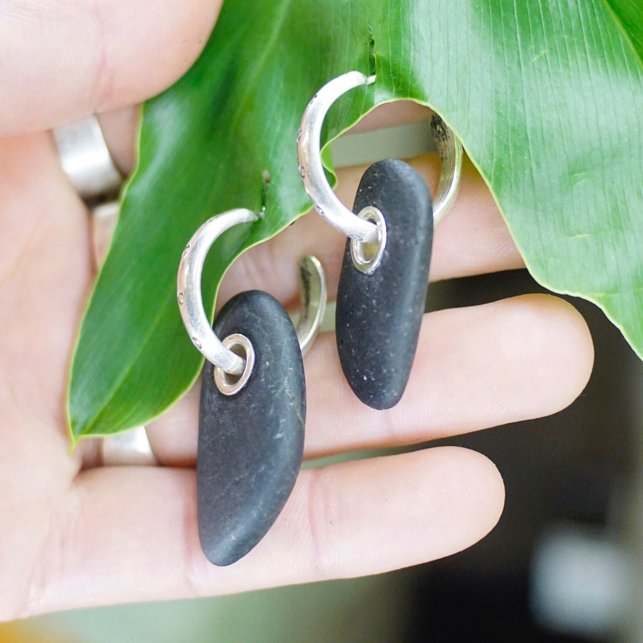 Vintage Sterling Silver Hoop Earrings With Rock Charm, Small Silver Stud Hoops With Threaded Black Stone, Artisan Statement Earrings, 925