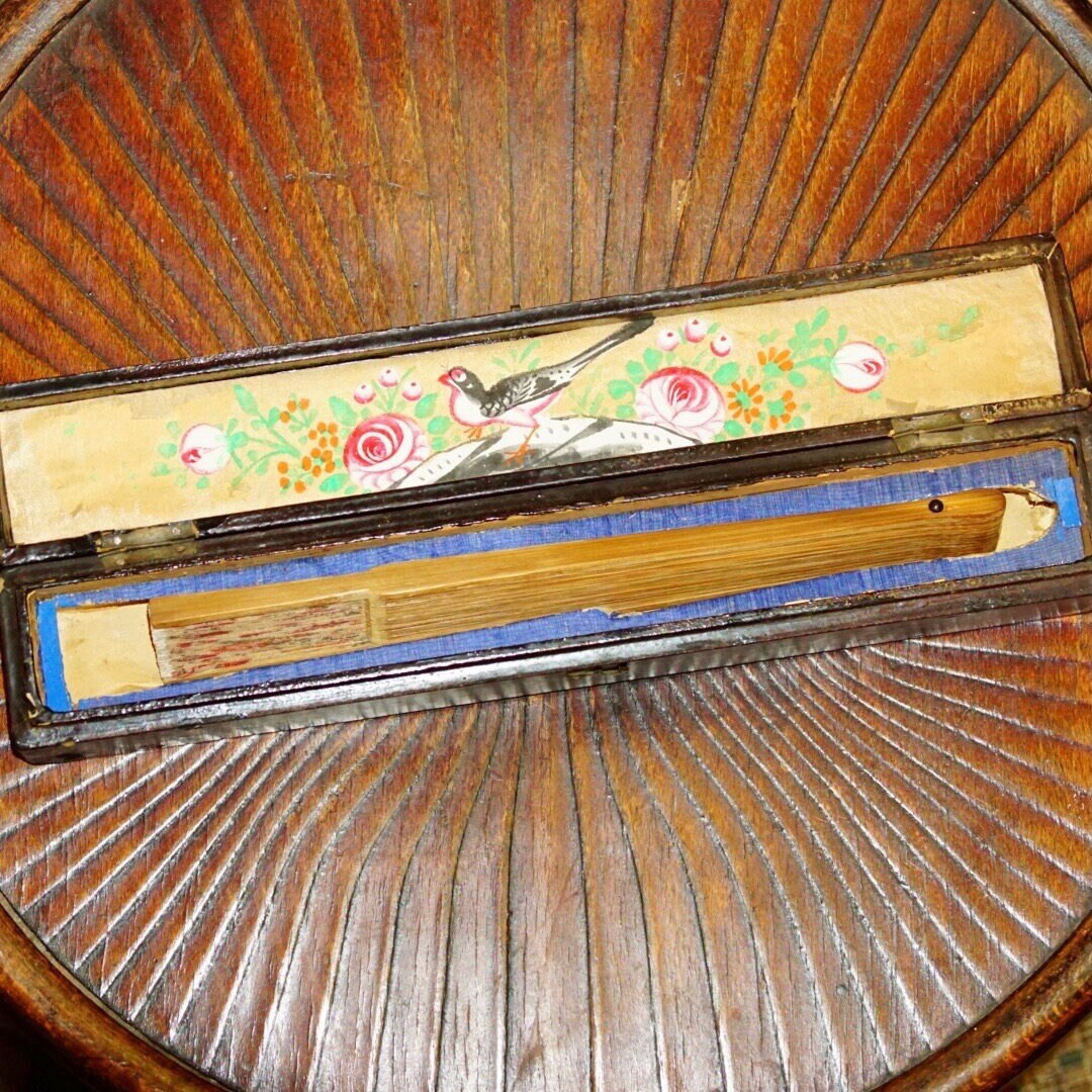 Antique Chinese Hand Made Silkscreen Fan & Decorative Wooden Case, Translucent Silk Leaves With Floral Pattern, Hand Painted Bird Box Design