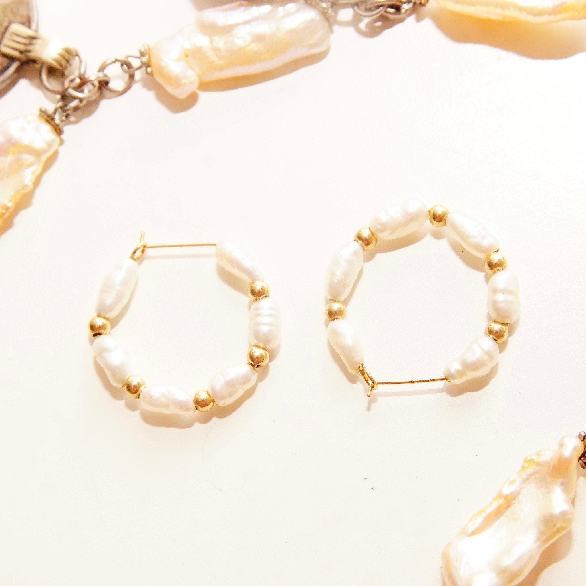 Vintage 14K Gold Baroque Pearl Hoop Earrings, Small Cute Pearl Huggie Hoops, Accents Gold Beads, 22mm