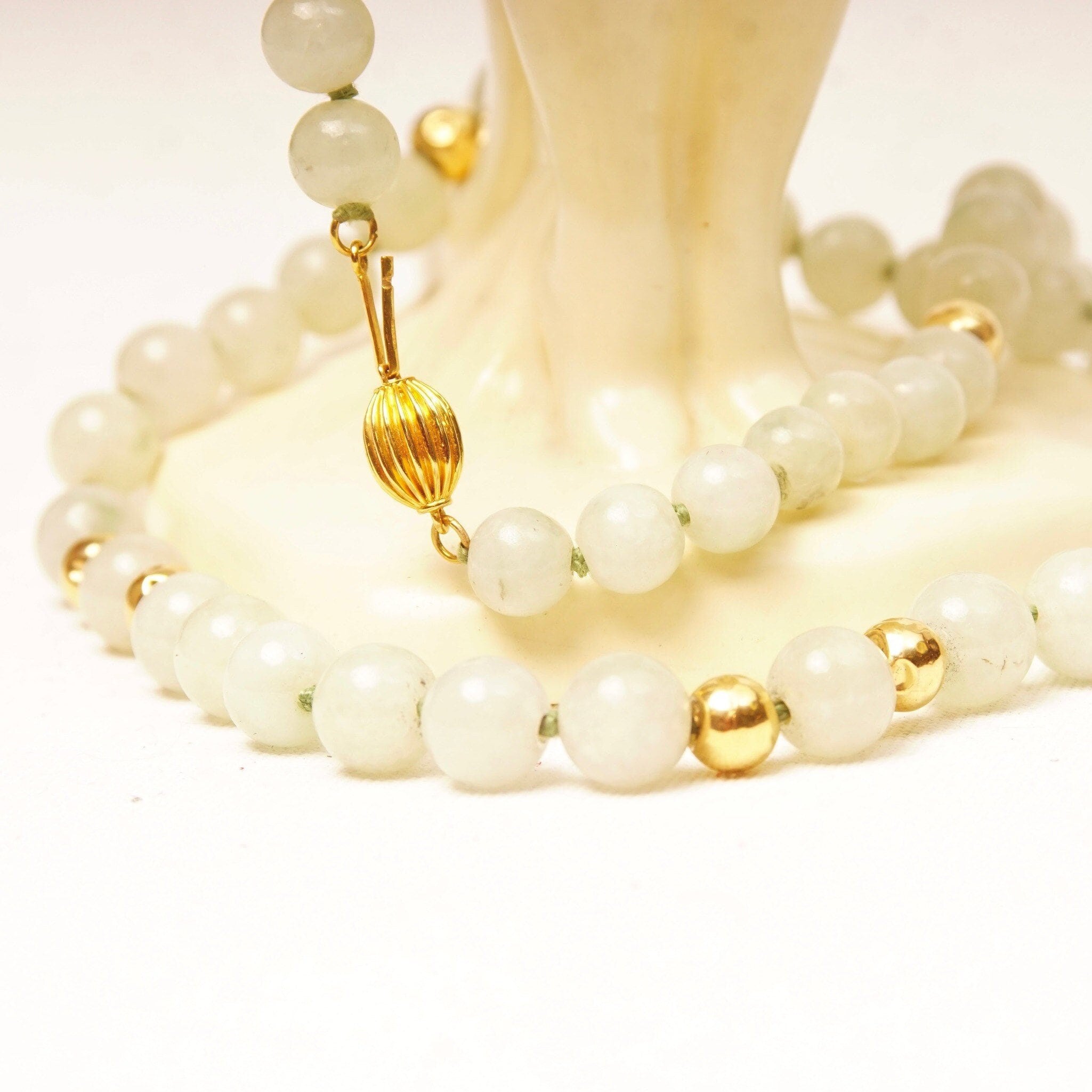 Vintage 14K Nephrite Jade Knotted Bead Necklace, Polished 9mm Round Jade Beads, 7mm Gold Crinkle Bead Accents, Layered Beads, 33 1/2" L