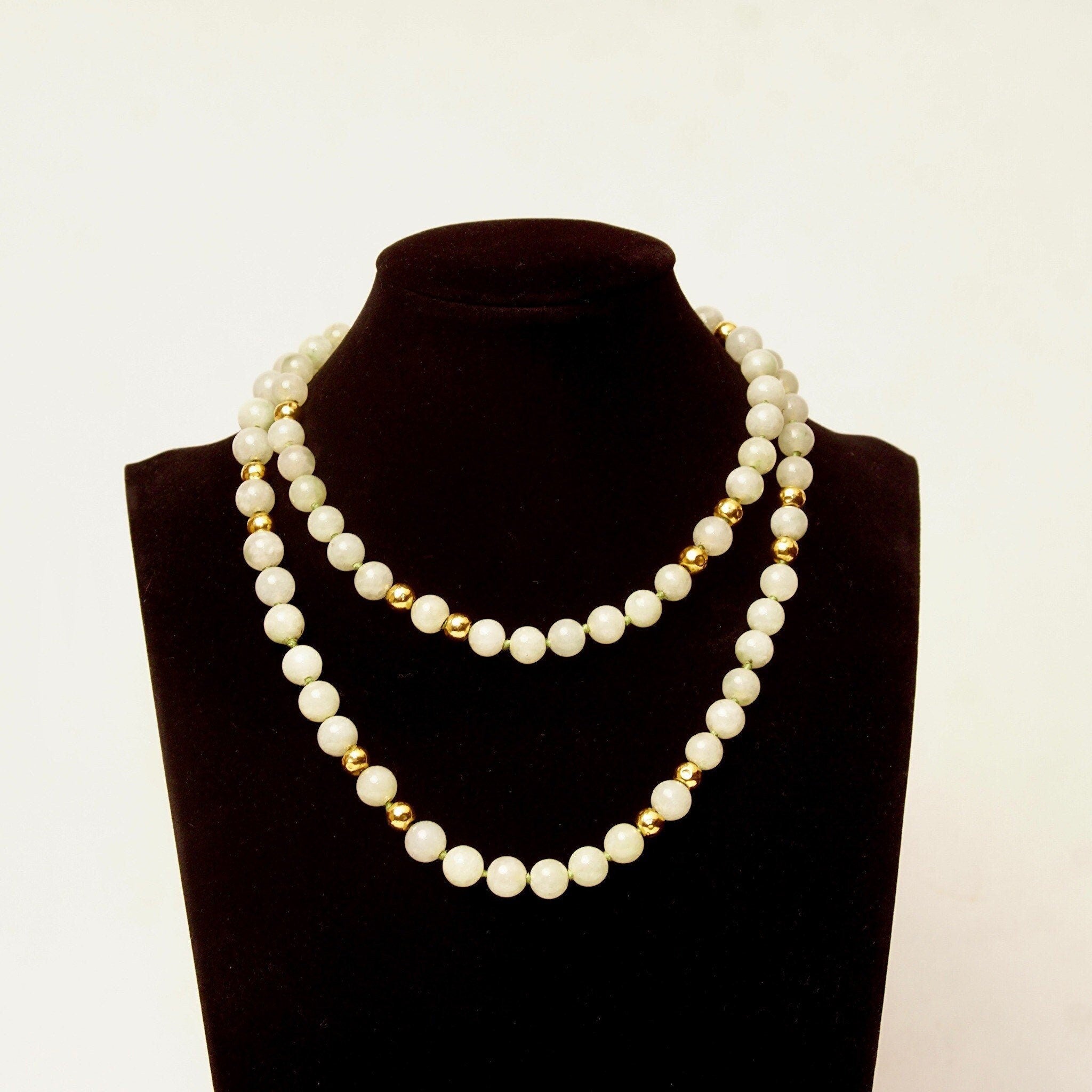 Vintage 14K Nephrite Jade Knotted Bead Necklace, Polished 9mm Round Jade Beads, 7mm Gold Crinkle Bead Accents, Layered Beads, 33 1/2" L