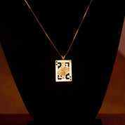 Vintage 14K Solid Gold King Of Hearts Pendant, Polished Yellow Gold, Cutout Design, Split Gold Bail, Cute Mini Pendant, 29mm x 17mm