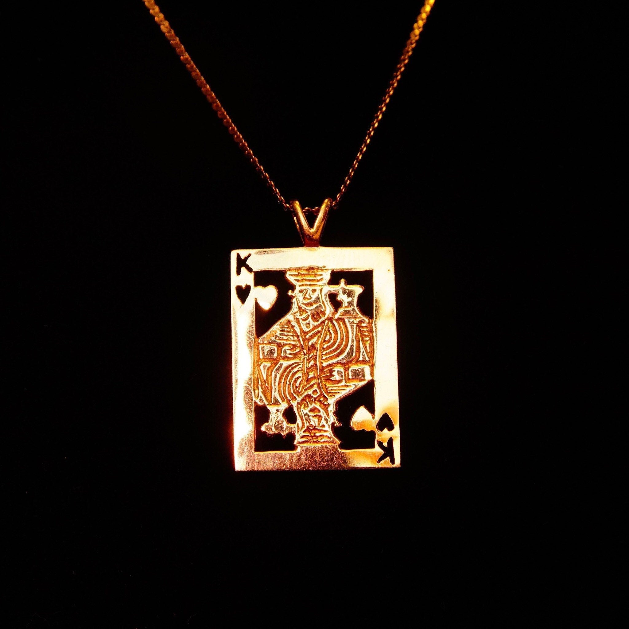 Vintage 14K Solid Gold King Of Hearts Pendant, Polished Yellow Gold, Cutout Design, Split Gold Bail, Cute Mini Pendant, 29mm x 17mm
